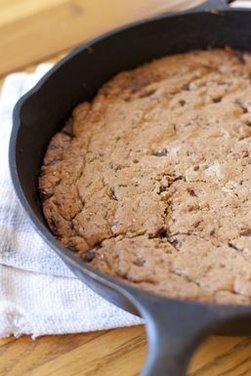 Seeded Skillet Cookie