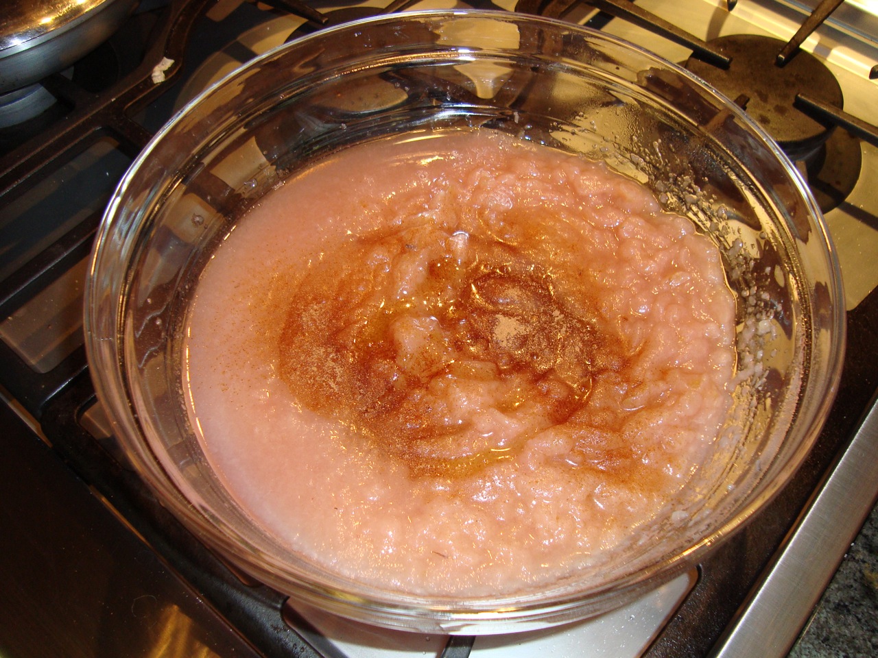 Applesauce Plain and Simple
