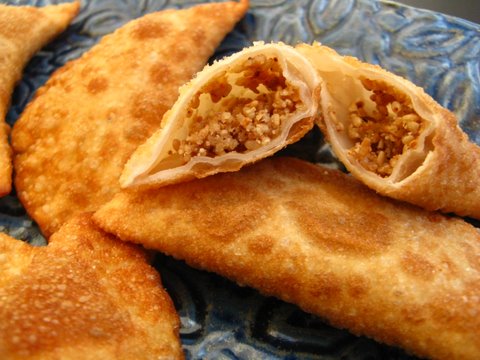 sweet & spicy sesame dumplings