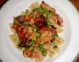 Chanterelle_pasta_1mb