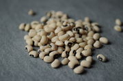 040111f__blackeyedpea_02