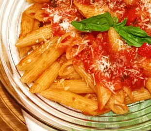 Classic Penne with Tomato-Basil Sauce