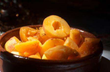 Vanilla scented sour apricot preserves