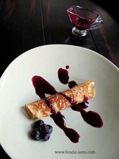 spinach-feta crepes with tomato coulis