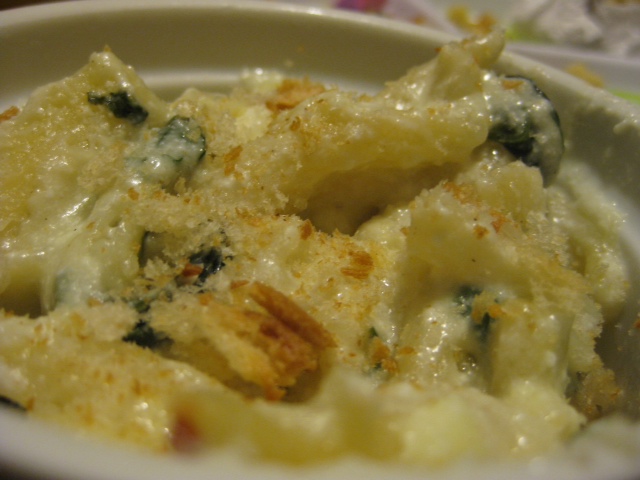 Emily's Cheesy Spinach and Mac