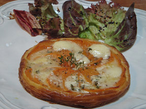 Potato_and_cheese_galette_last