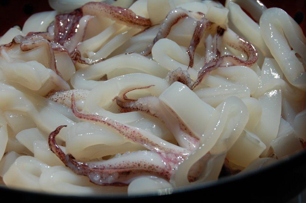 Calamari Fritti with Pepper Sauce