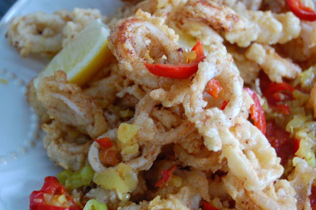 Calamari Fritti with Pepper Sauce