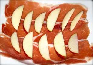 Rocket Arugula Salad with Apples & Prosciutto!