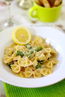 Bowtie Pasta with Asparagus 