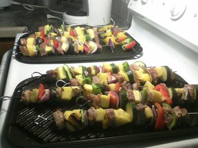 Pork_kabobs_on_grill