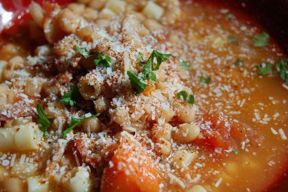 Pasta Fagioli-Hearty Bean Soup