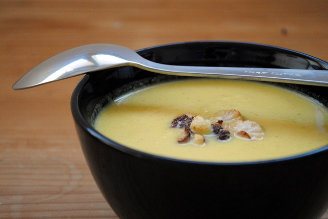 Curried Cauliflower Soup