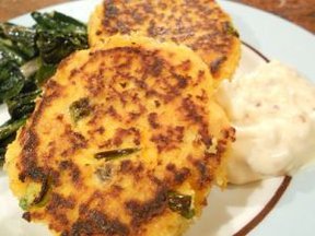 Sweet Potato Salmon Cakes with Chipotle Mayo