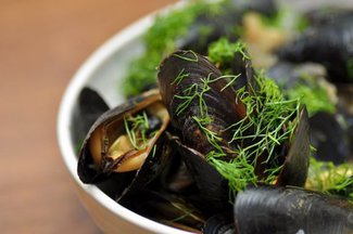 Mussels with Beer and Thai Stock
