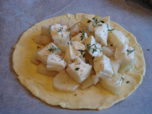 Very Thin Puff Pastry Tart with Pear, Sweet Gorgonzola and Mushroom 