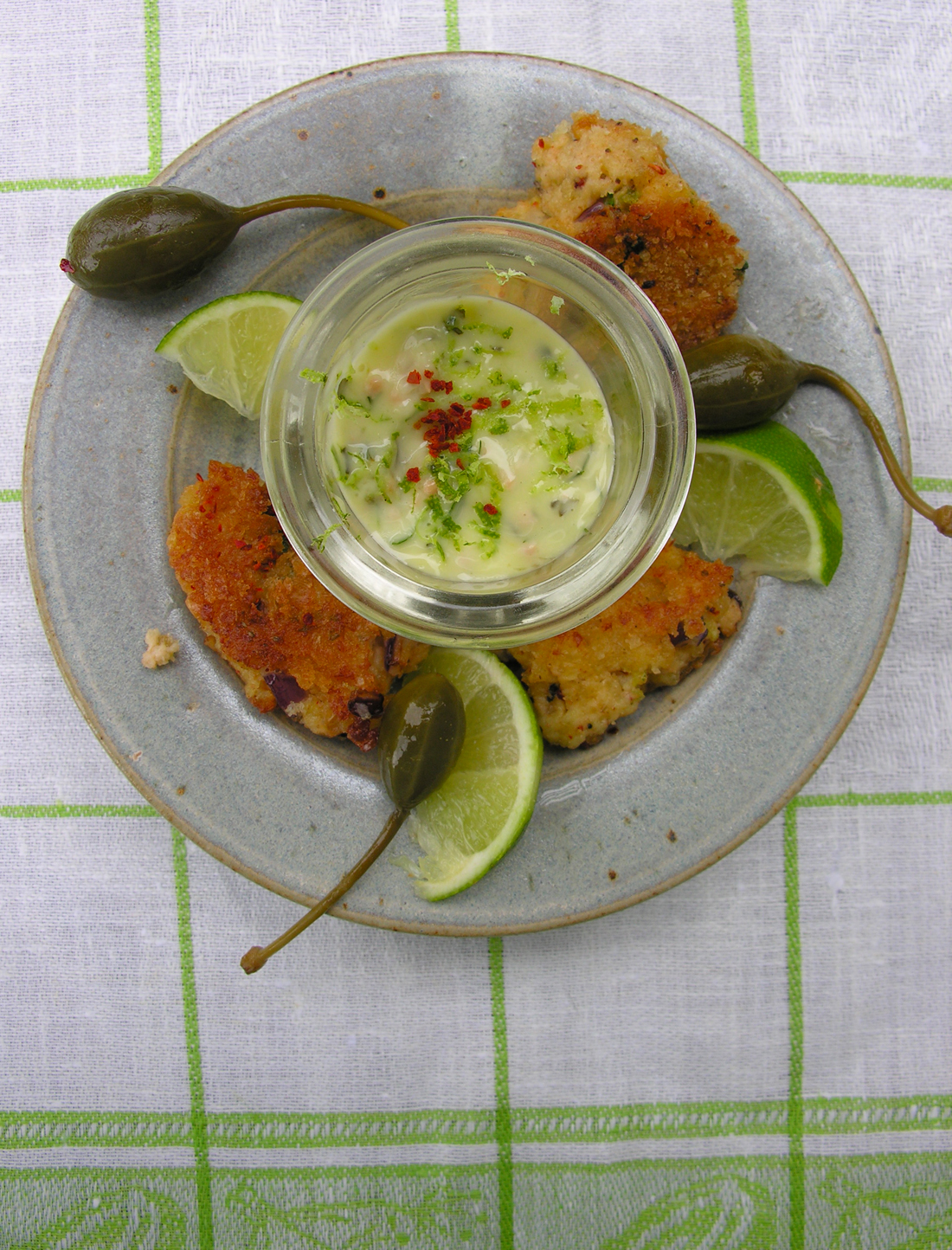 Tequila lime "maioli" with golden panko crab cakes