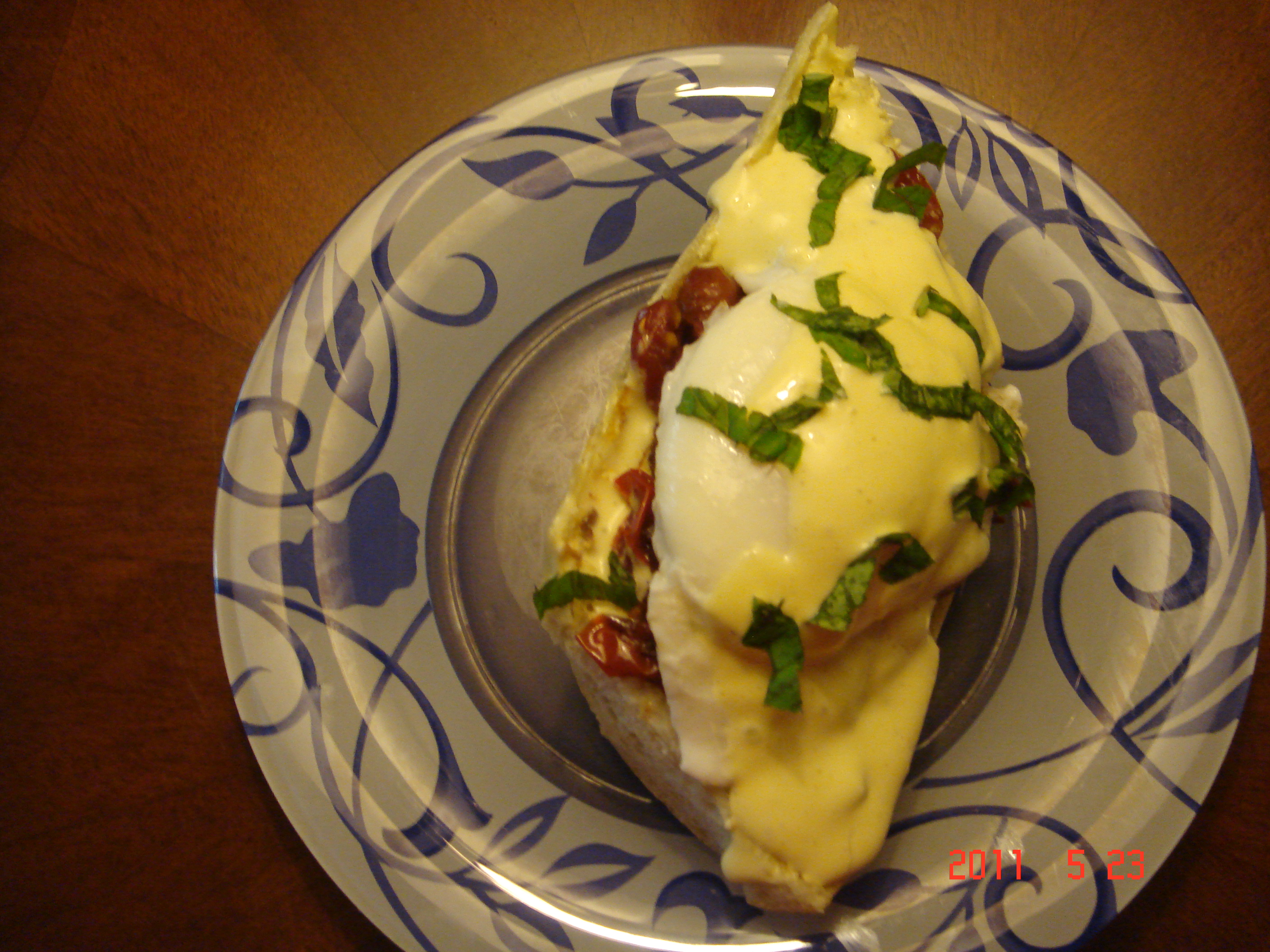 Poached Eggs with Tomato Balsamic Jam and aioli