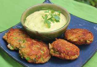 Wasabi Cilantro Aioli with Ginger Crab Cakes