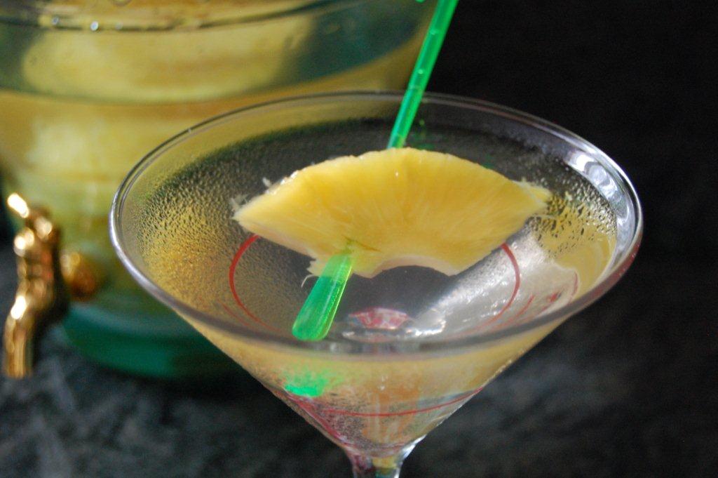 Roy's Hawaiian Spritzer the real Hawaiian Punch