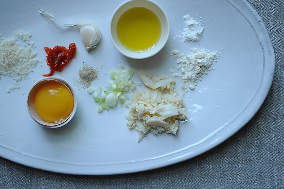 Crab Beignets with Aïoli Dipping Sauce