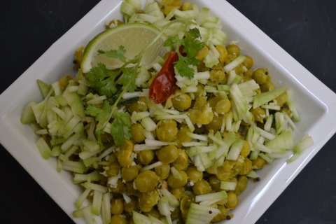 Green pea Sundal