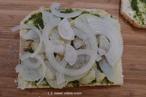 vegetable & chutney sandwich