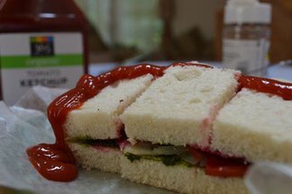vegetable & chutney sandwich