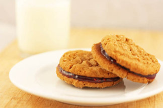 Peanut Butter and Jelly Sandwich Cookies