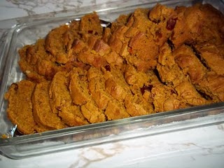 Vegan, gluten-free pumpkin bread for everyone