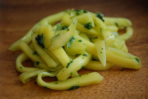 Spiced Simple Mango Slaw
