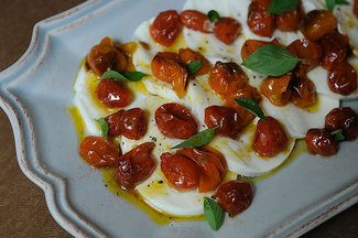 Mozz_and_roasted_tomatoes