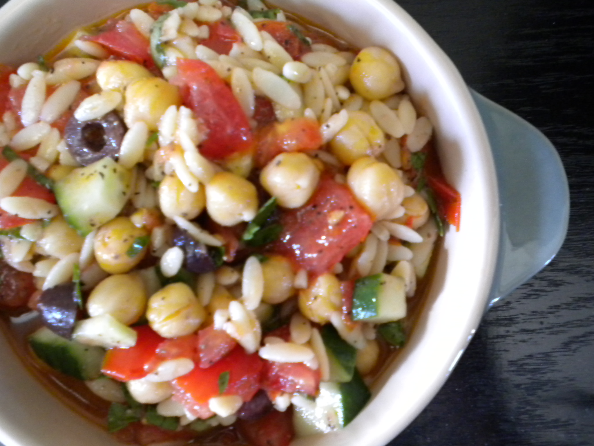 Tomato, Orzo and Chickpea Salad