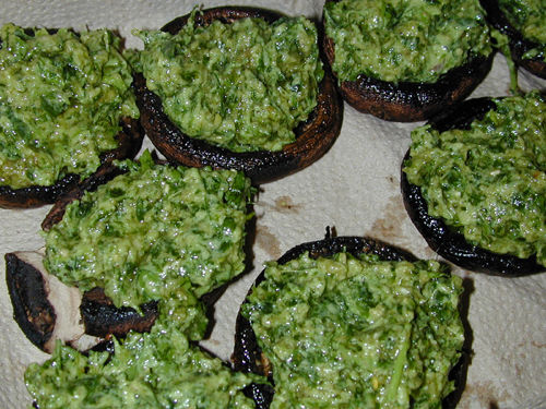 Stuffed_mushrooms_done_2506