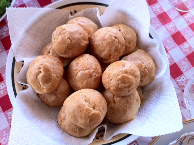 Meatballs Served in Cheese Puffs.