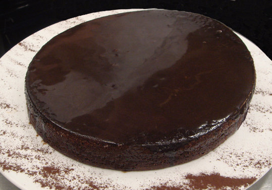 Chocolate and Cabernet Sauvignon Italian Cake