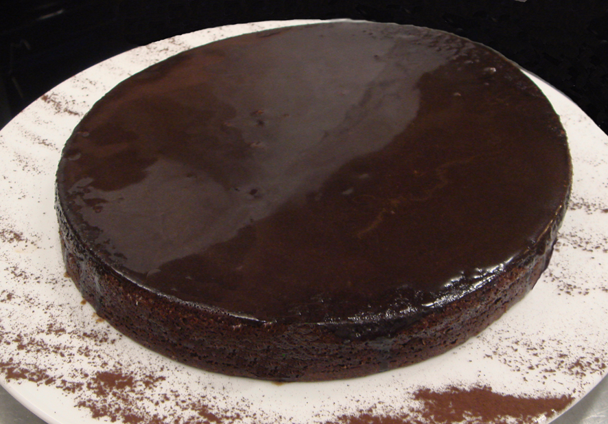 Chocolate and Cabernet Sauvignon Italian Cake