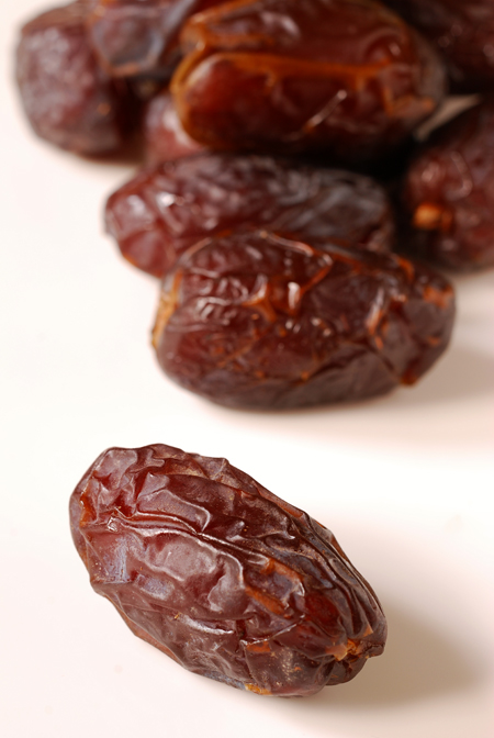 Tasty Bites - Dates, Almonds & Manchego
