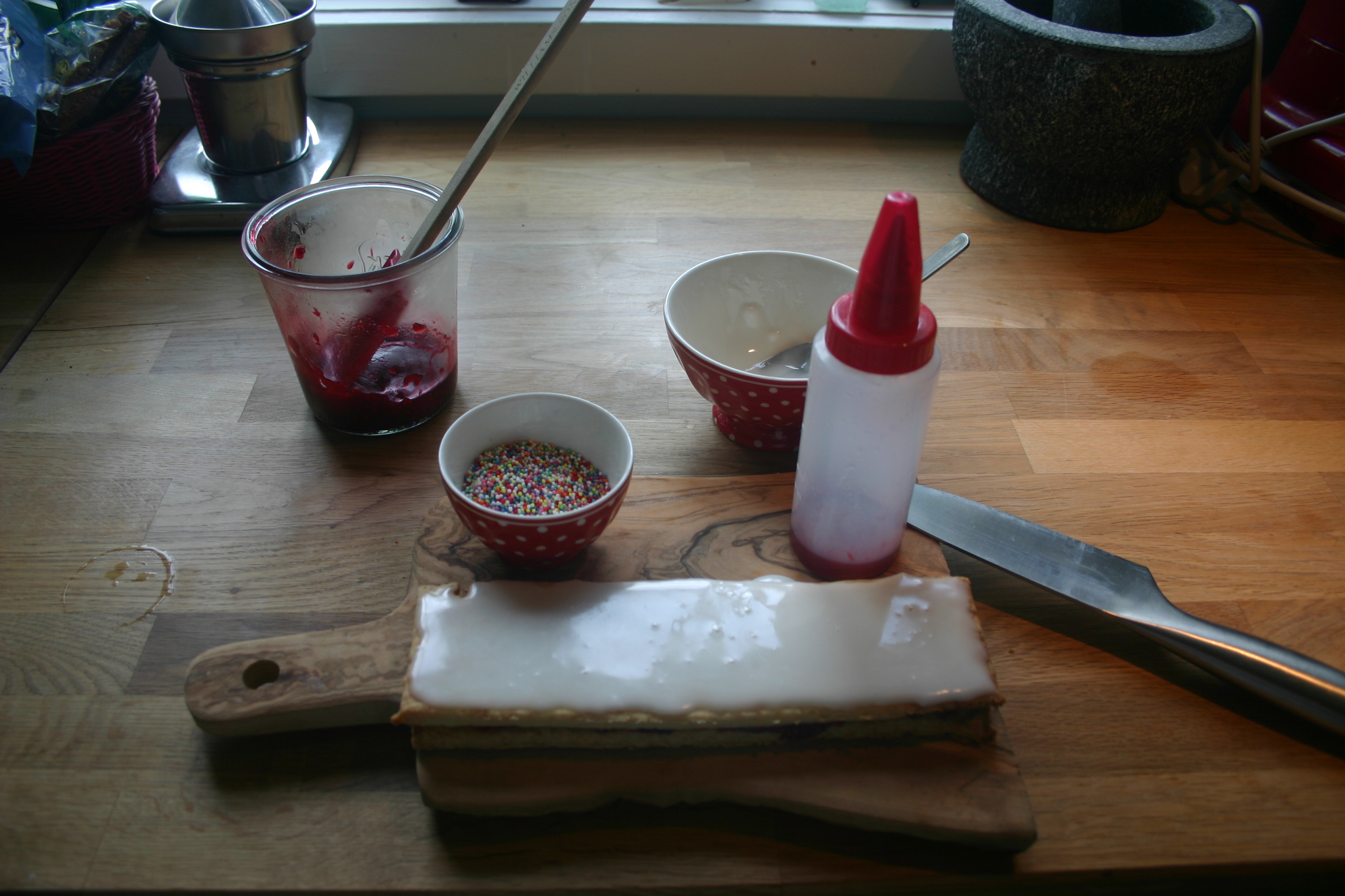 Danish Raspberry Squares