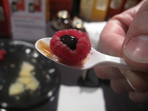 Raspberries con Aged Balsamico