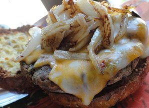 Cheesy Chili Pepper Pinto Sliders with Caramelized Onions