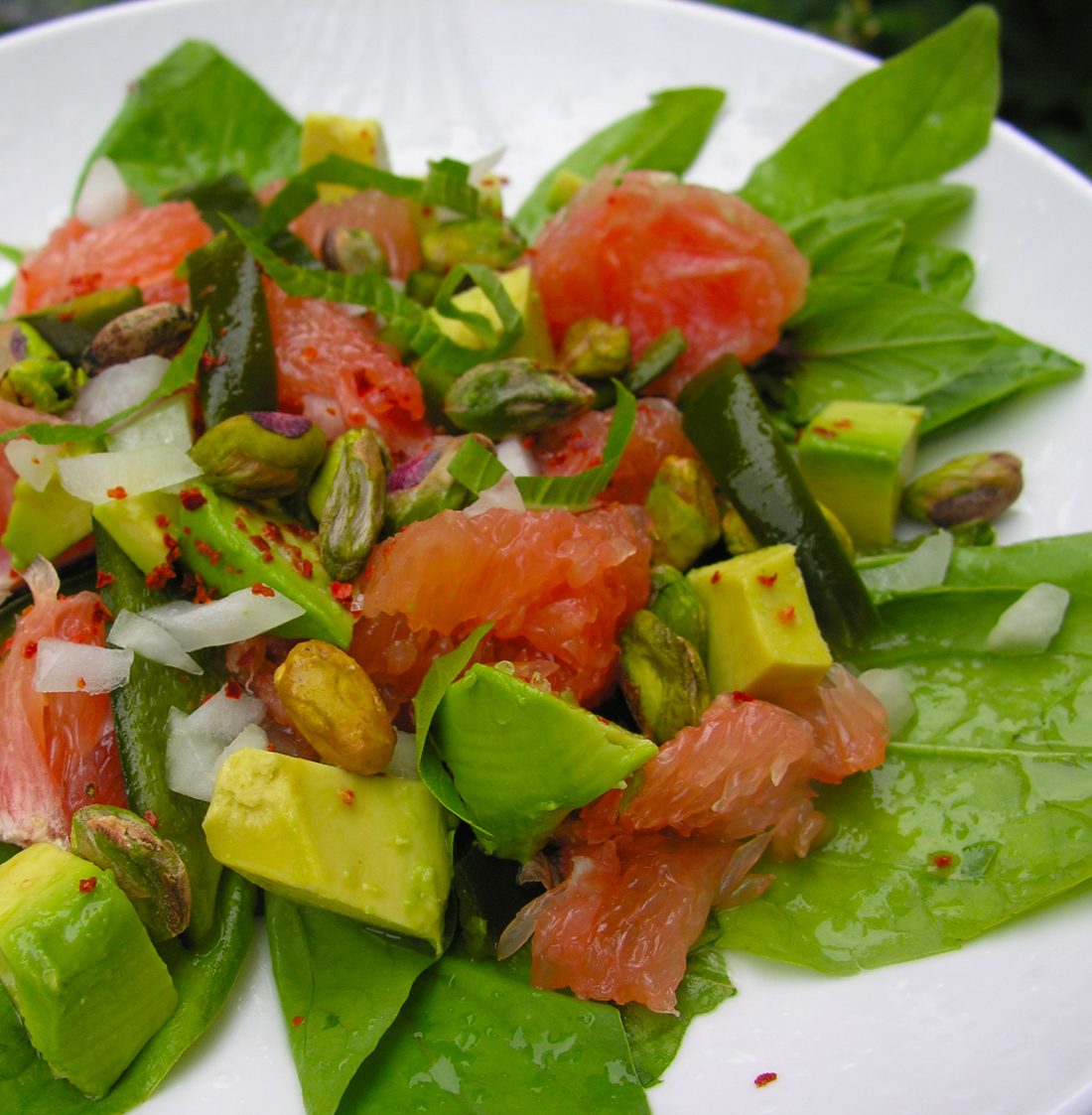 Roasted poblano and pink grapefruit salad