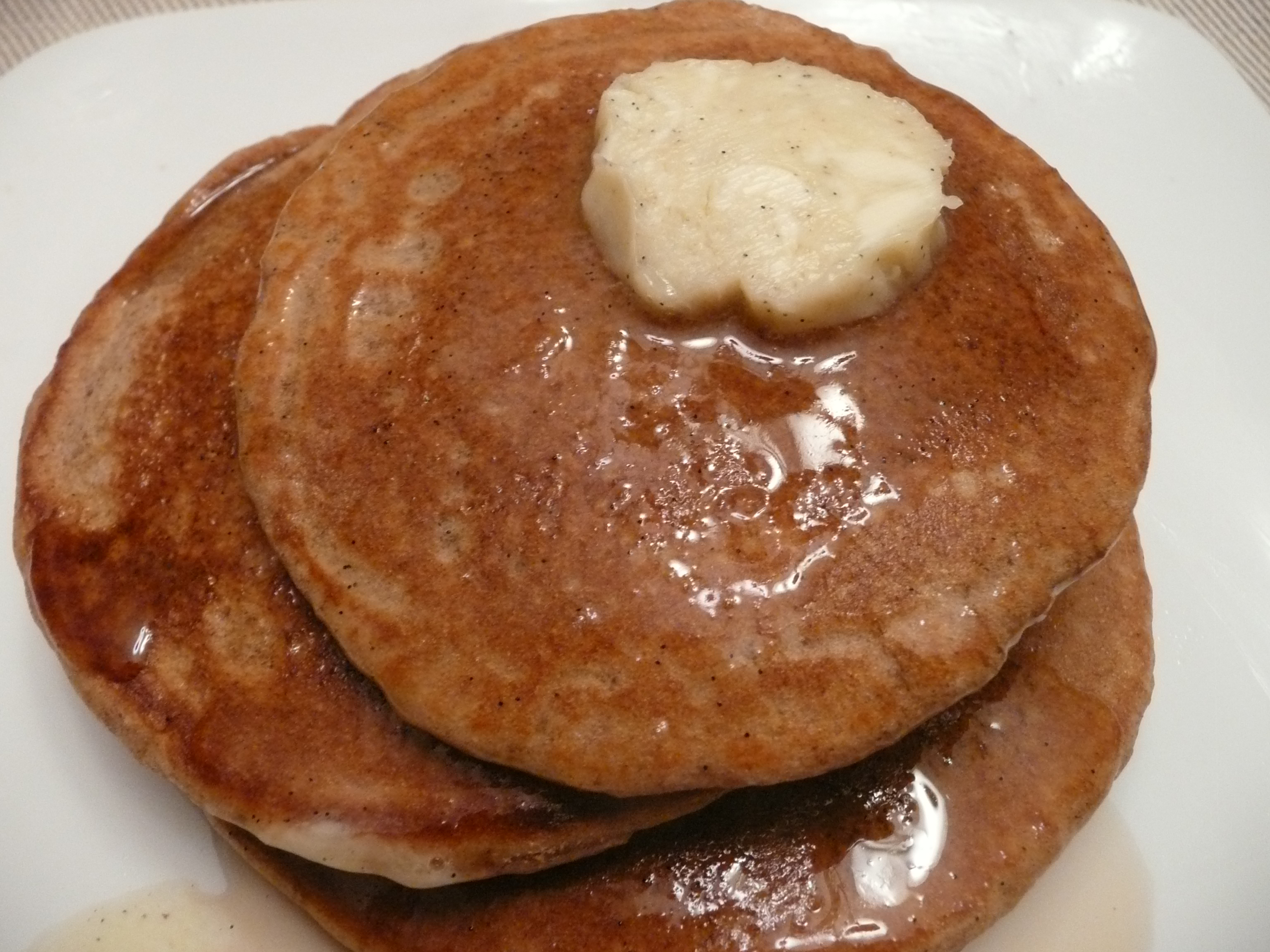 Vanilla Cinnamon Pancakes