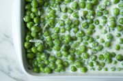 Peas_in_mint_cream_close_up