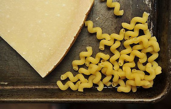 Baking Sheet Macaroni and Cheese