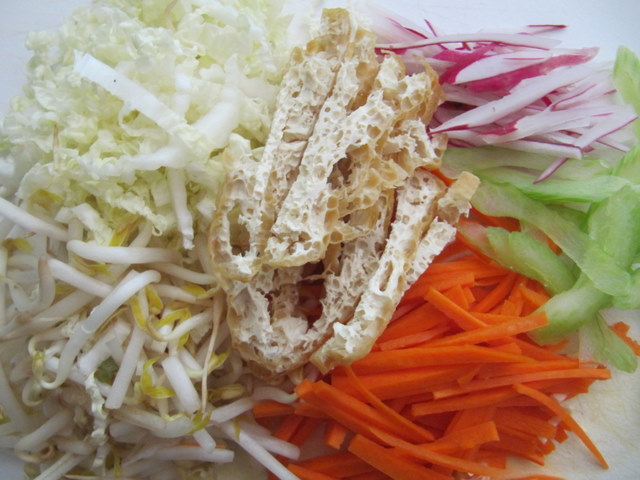 Spicy State Fair Fried Noodles