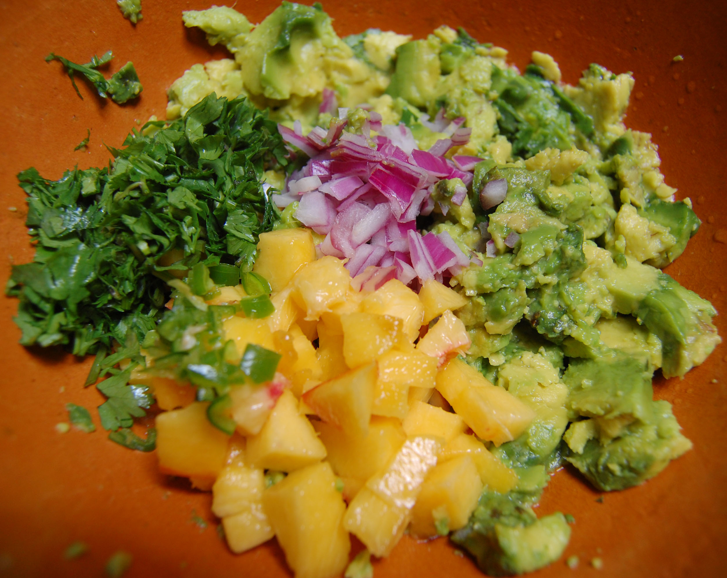 Summery Peach Guacamole