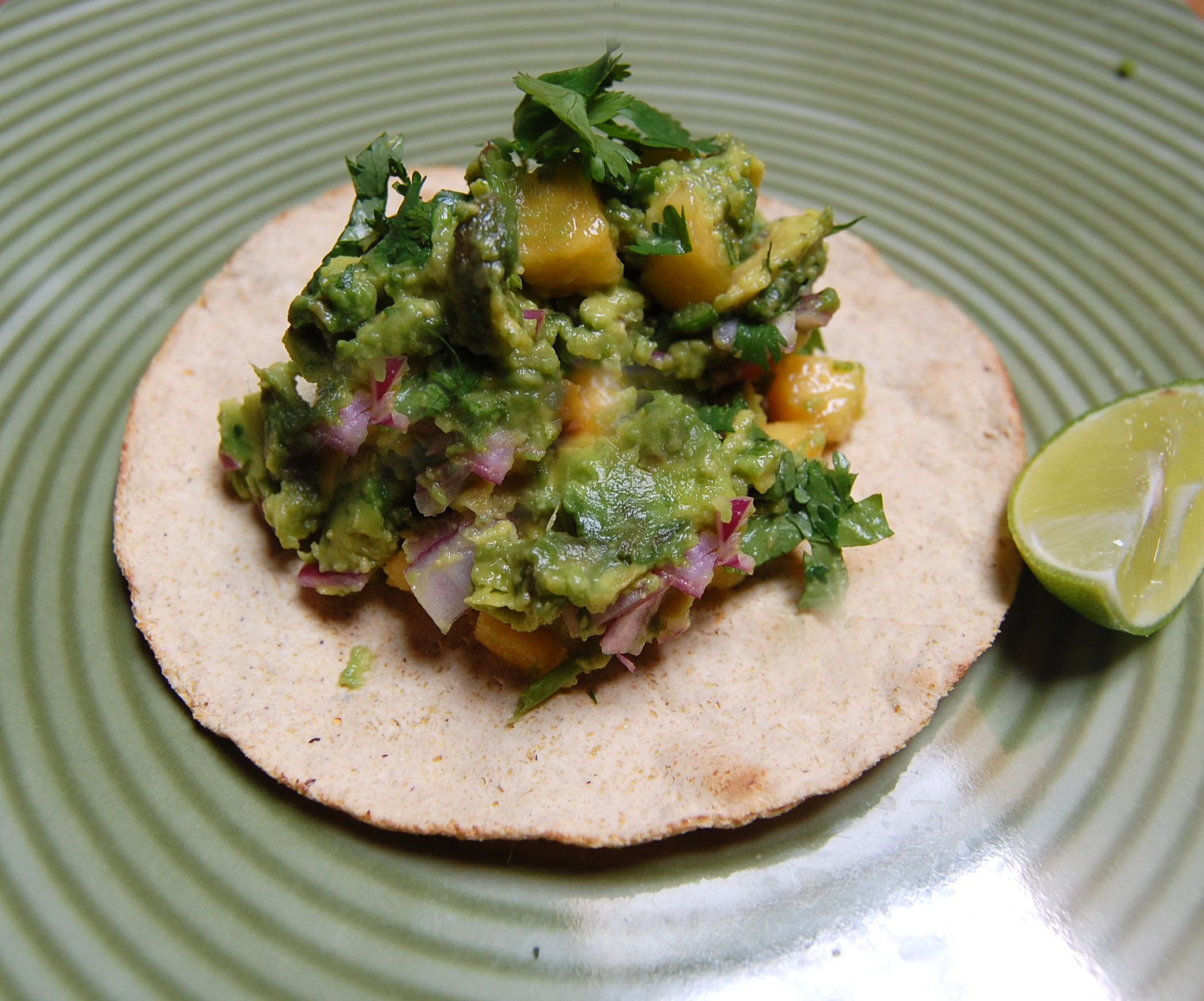 Summery Peach Guacamole