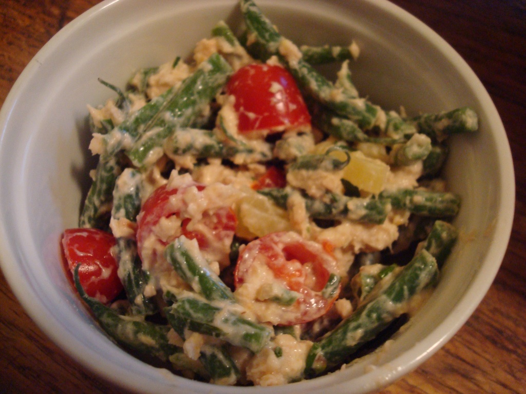 Salmon and haricot vert salad