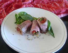 Tomato and Beef Roll